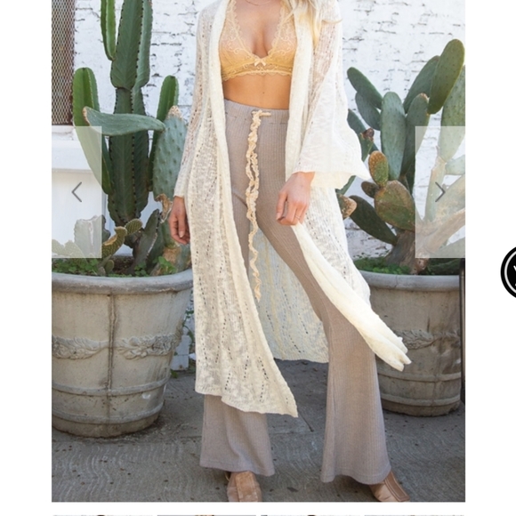 GORGEOUS SILVER CROCHET DUSTER - Picture 15 of 16